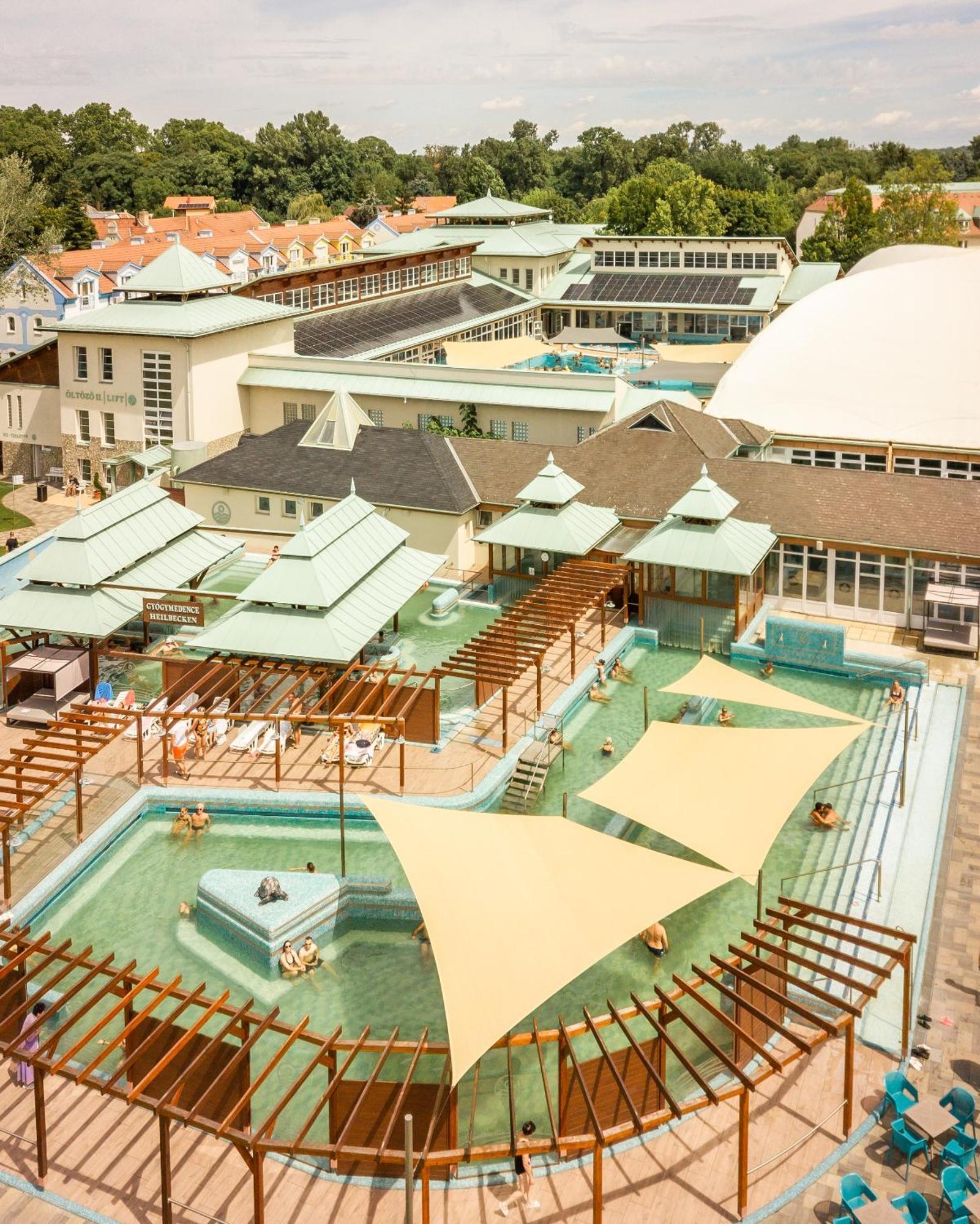 Aqua Hotel Termal Mosonmagyarovar Ngoại thất bức ảnh