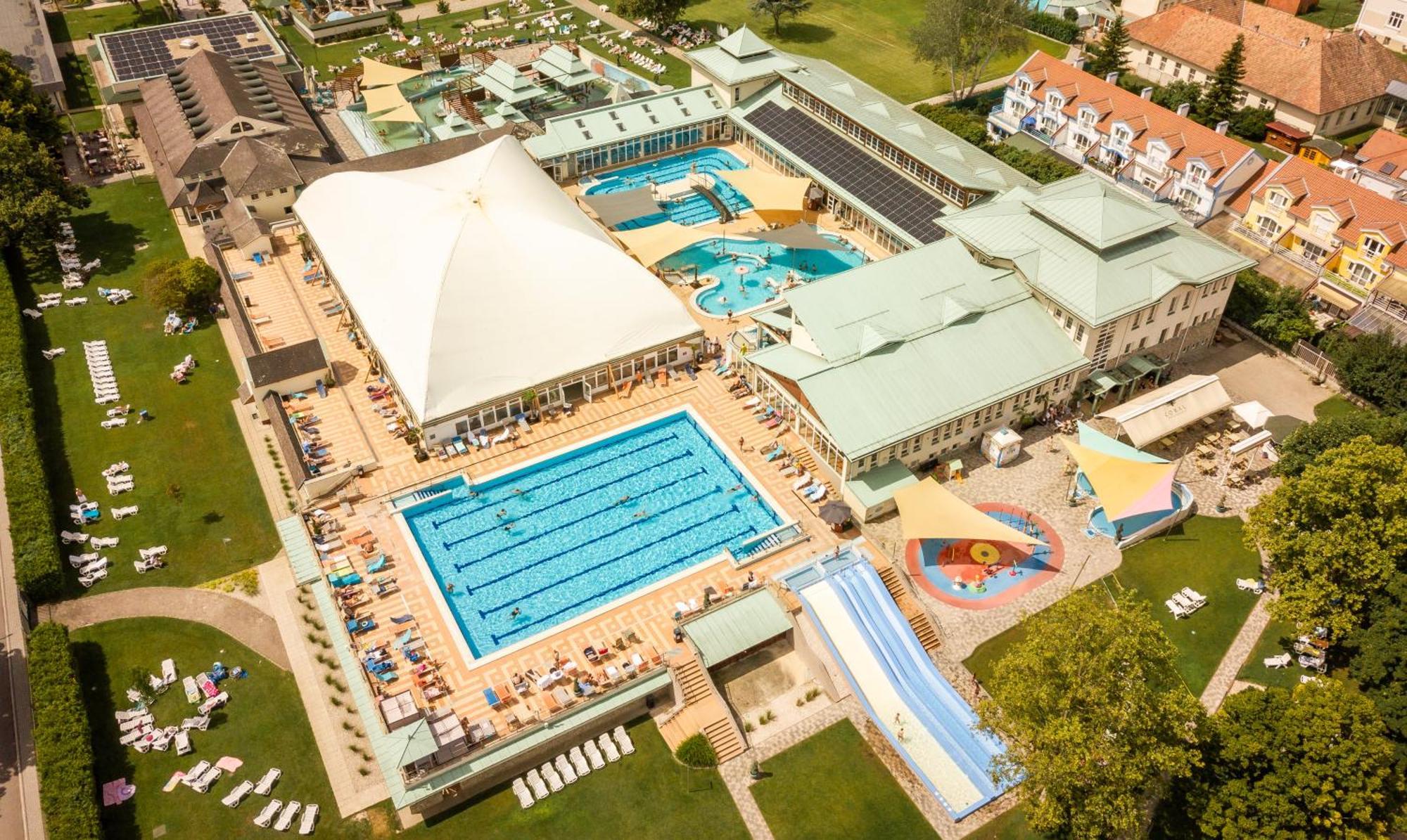 Aqua Hotel Termal Mosonmagyarovar Ngoại thất bức ảnh