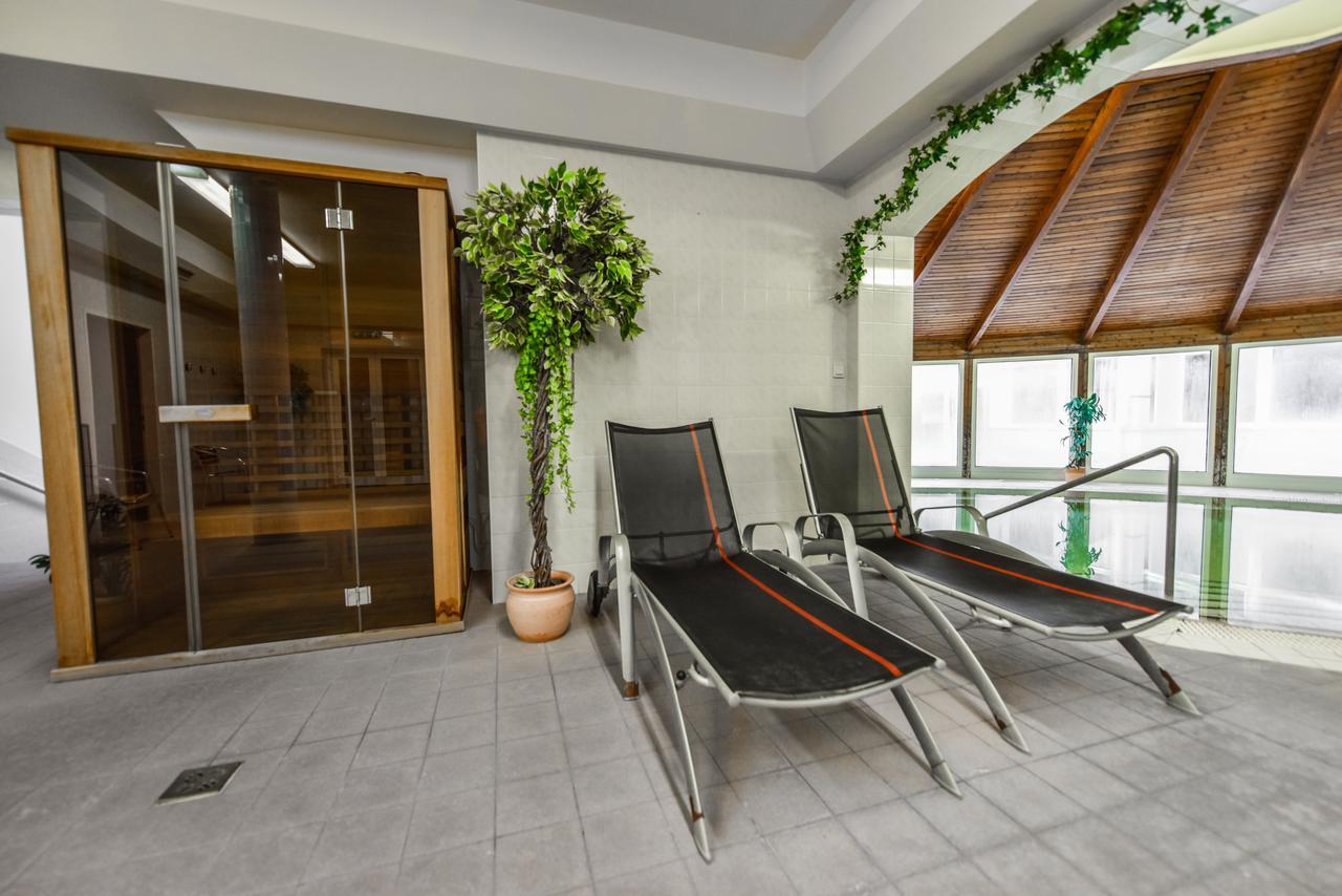 Aqua Hotel Termal Mosonmagyarovar Ngoại thất bức ảnh